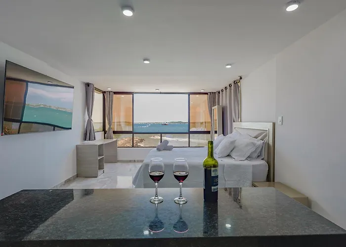 Lujoso Apartamento Con Vista Al Mar