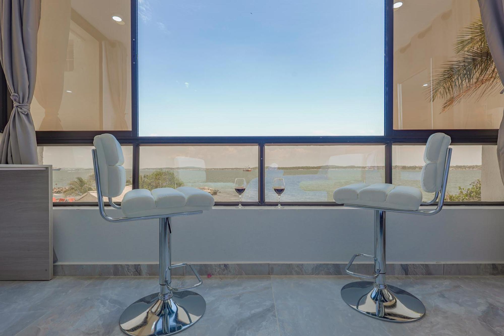 Lujoso Con Vista Al Mar Apartamento